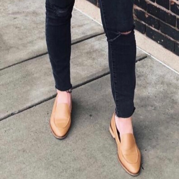 Everlane Shoes - everlane the modern loafer in camel